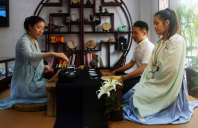 大圓普洱交易中心九家實(shí)體店盛大開業(yè)，推動普洱茶倉儲服務(wù)新升級